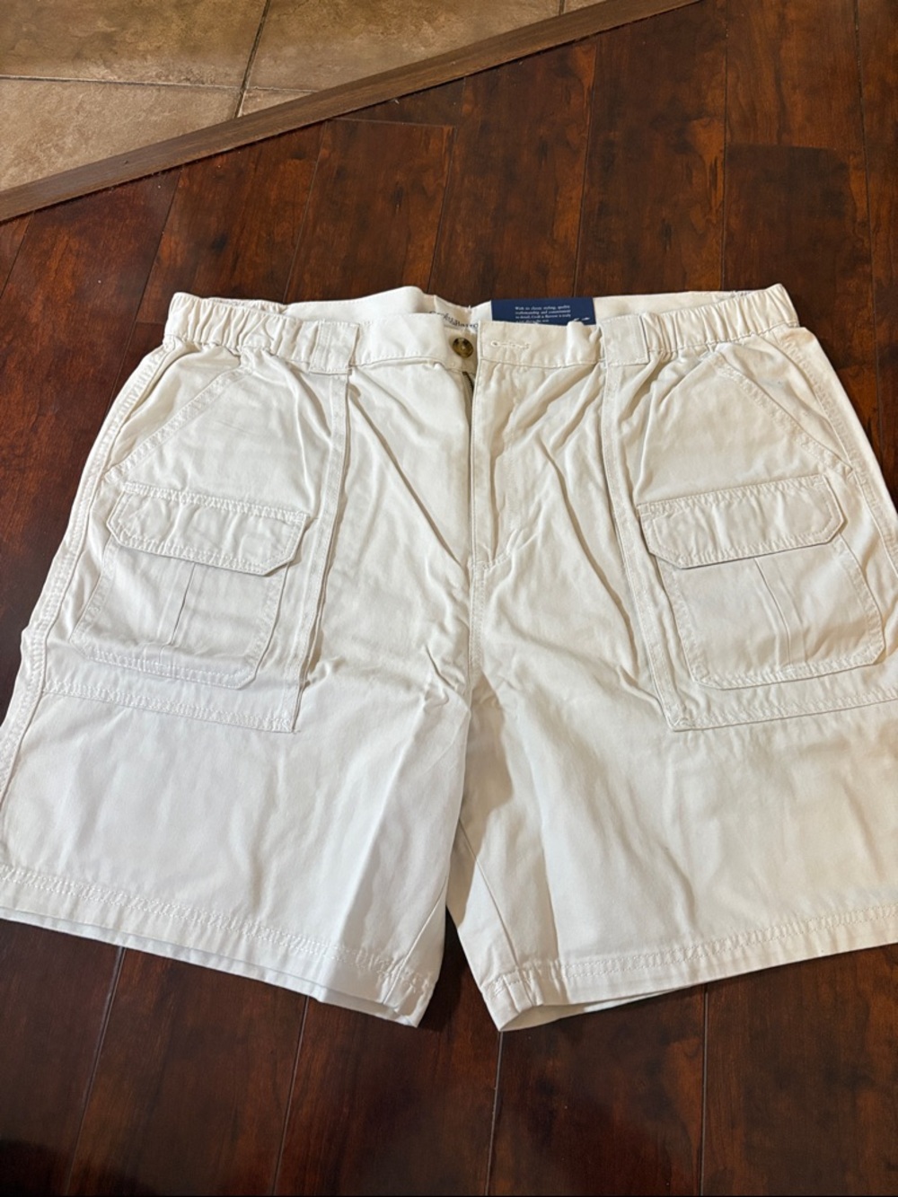 Croft & Barrow Men's Light Tan Cargo Shorts